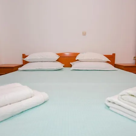 Apartman U Centru Grada Apartment Pag Town